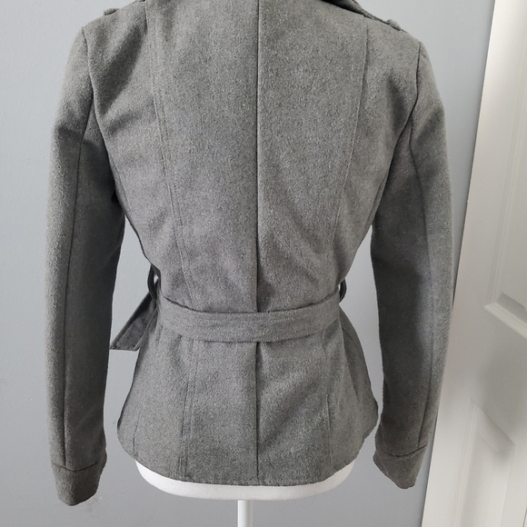 Gray jacket - Picture 3 of 5